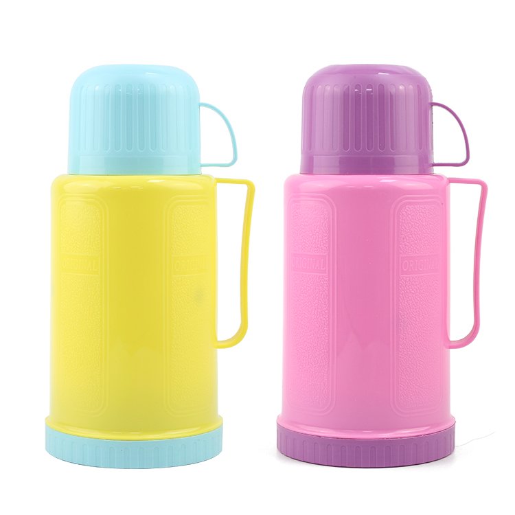 1.0L/1.2L/1.8L plastic vacuum flask with two cup