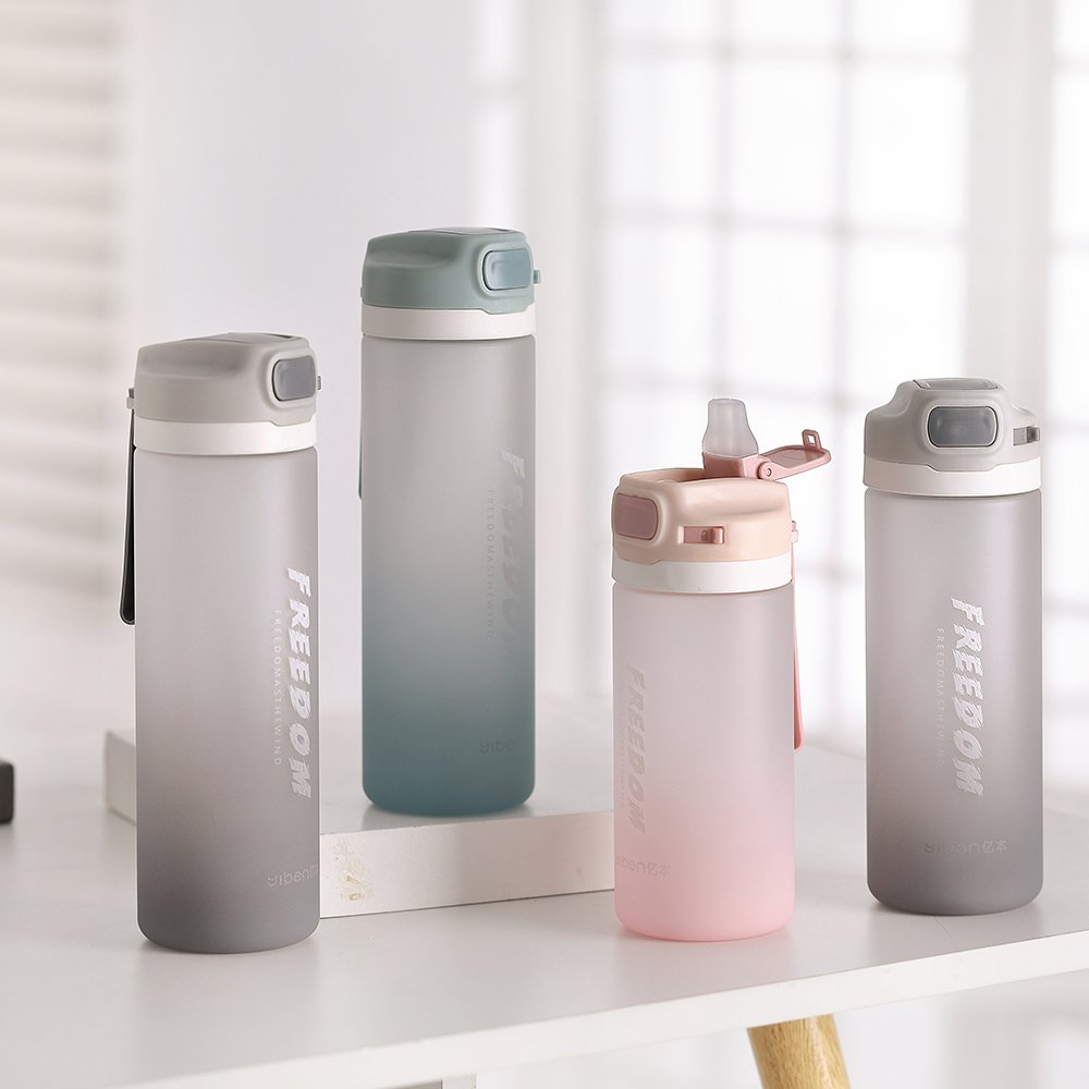 Hot selling 550ml tritan motivational fitness sports drink water bottle