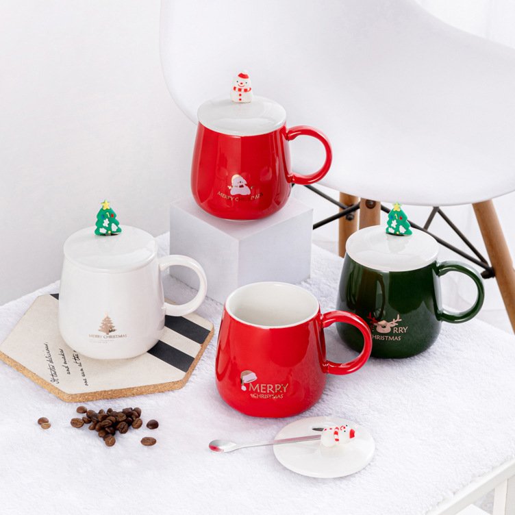 Wholesale Large Capacity Water Cup Christmas Home Office Holiday Gift Ceramic Cartoon Mug Winter Snow Lid Coffee Cup Mugs