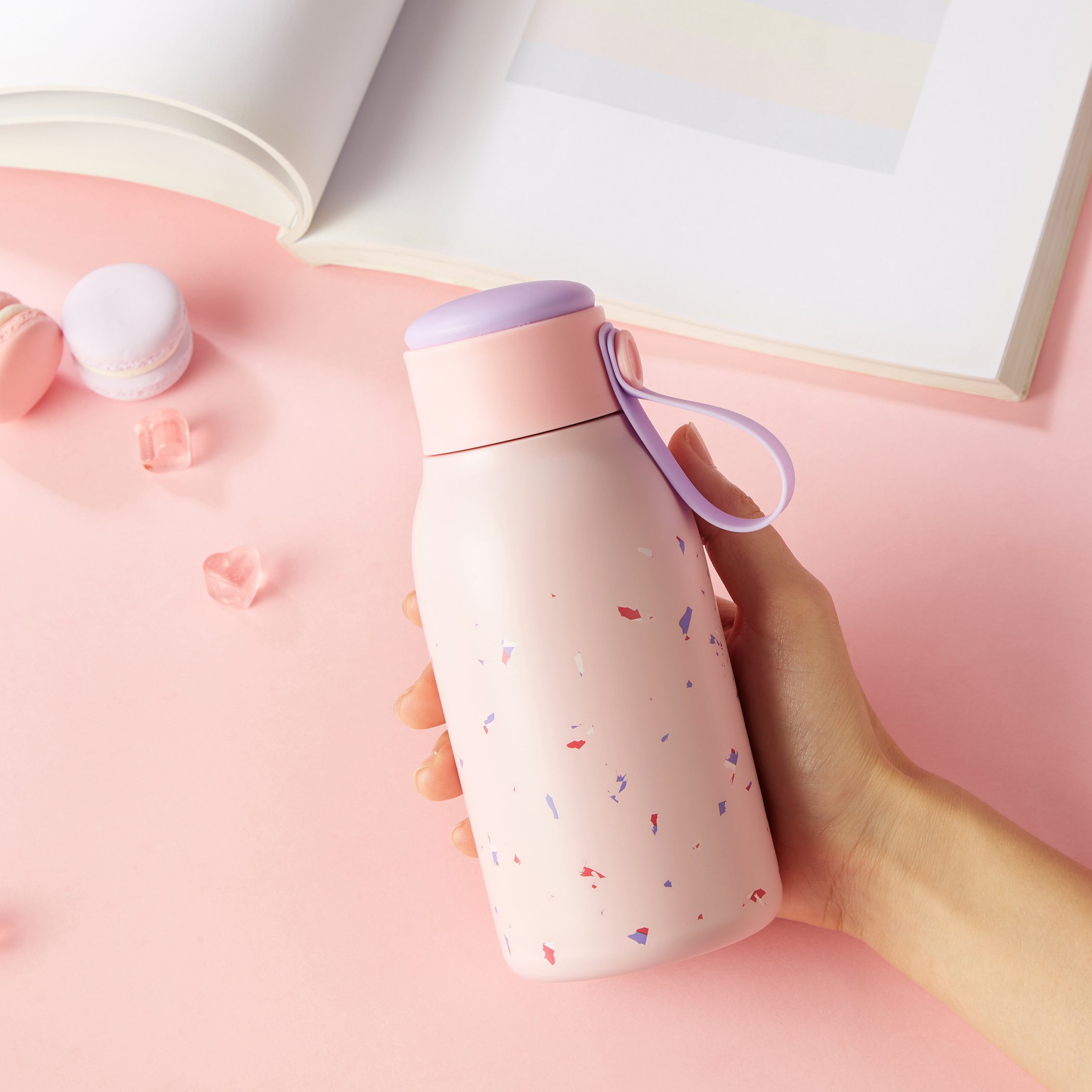2022 New quarter Sunshine theme 304 stainless steel water bottle with Four colors Lovely for lady and children drink bottle