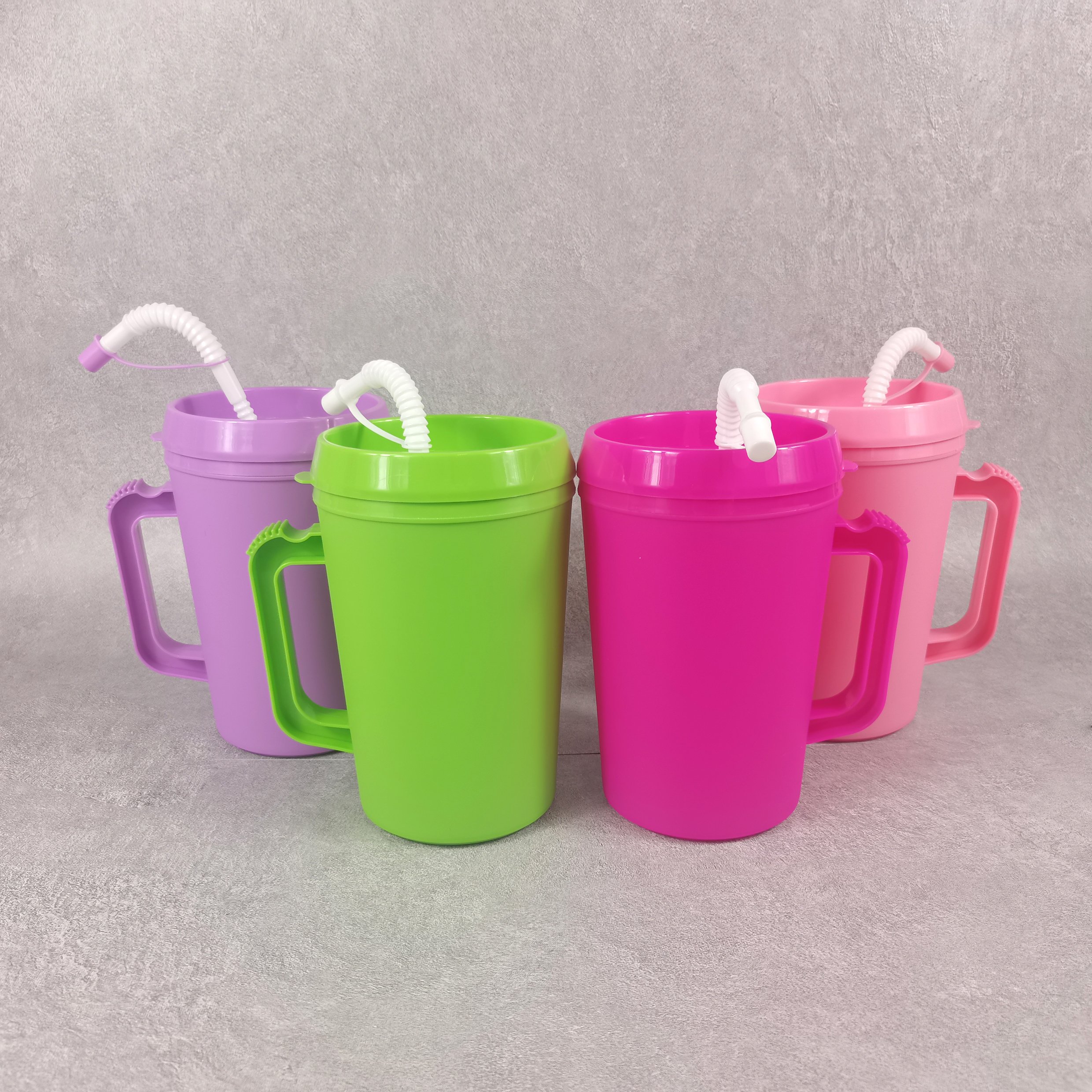 Custom summer reusable beach party plastic mug 22oz 34oz coffee travel mega mug tumbler double wall insulated cold trucker cup