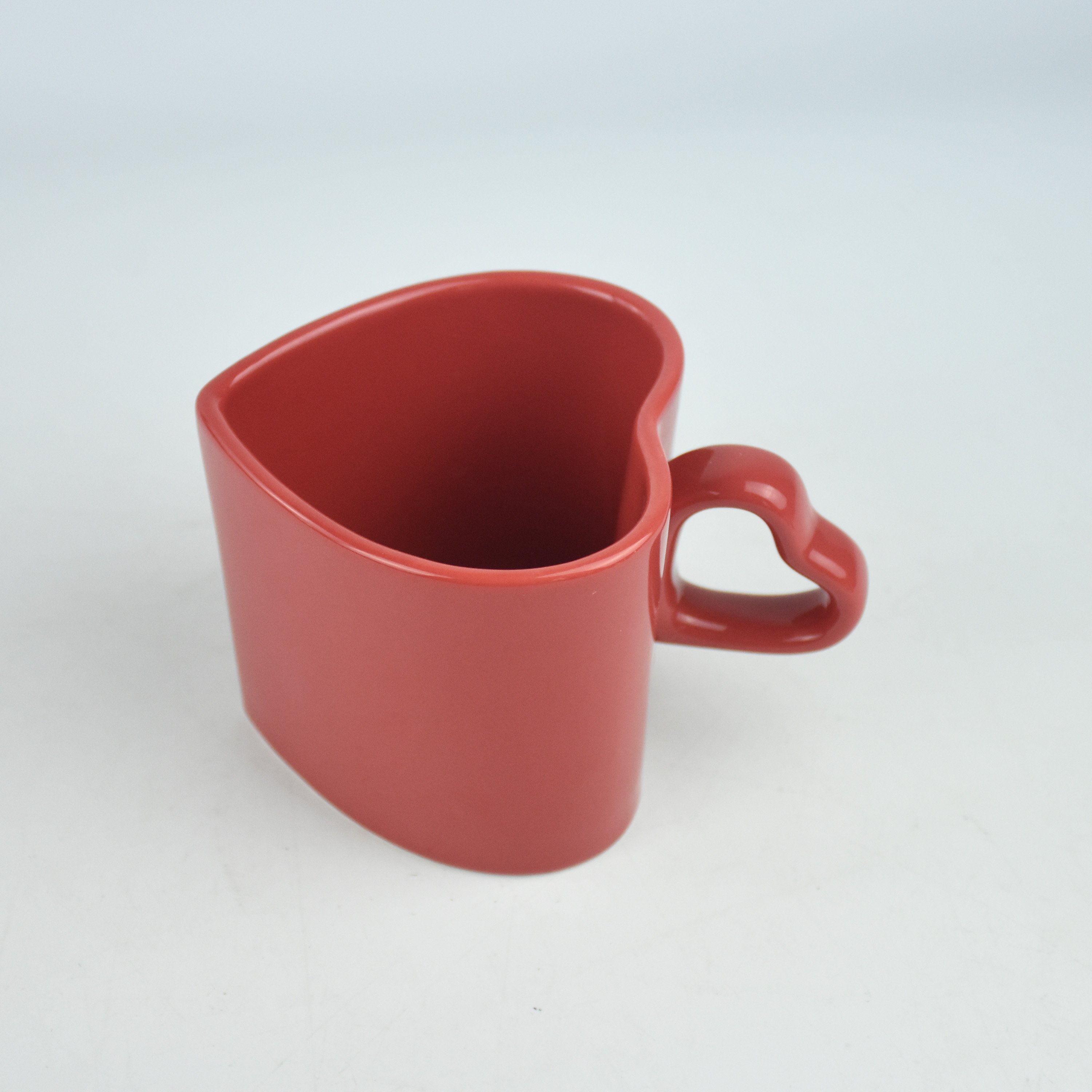 Couple Mug Color Heart Shape Ceramic Wholesale Top Seller 2022 Lovely Valentine Red Coffee Mugs American Style Business Gifts