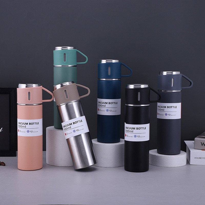 Factory Double Wall 500ml 304 Stainless Steel Insulated Vacuum Flask Set Thermos Sports Water Bottles with Gift Set and 3 Lids