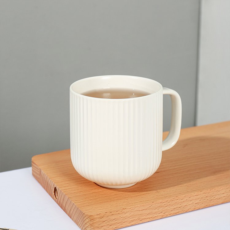 Multiple used daily home teatime drinkware striped embossed modern tea mugs customizable ceramic mug cup