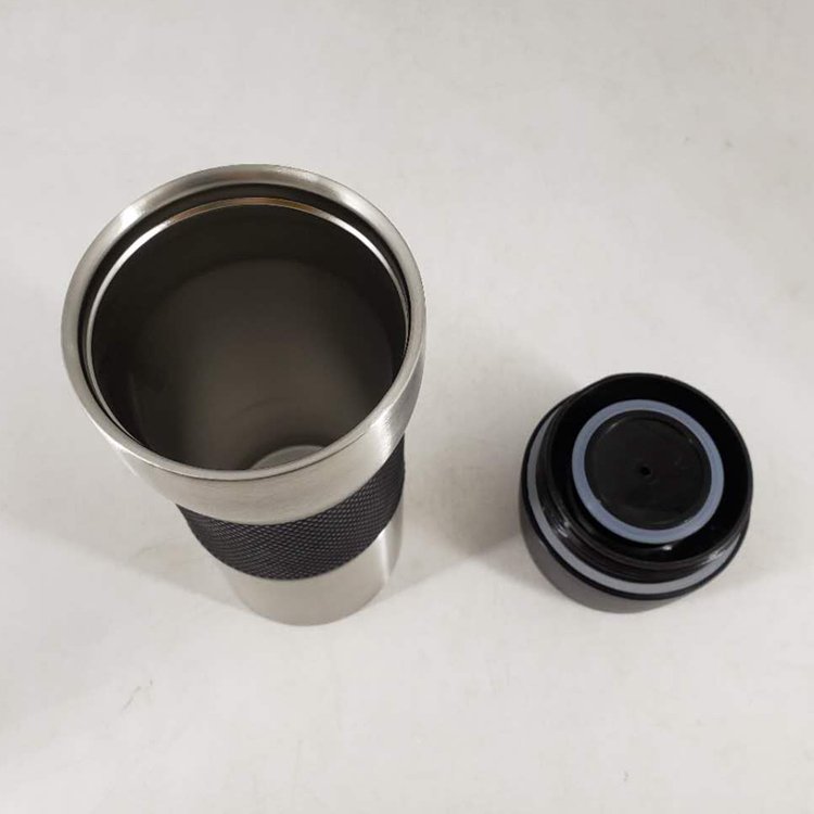 Customizable logo press switch non-slip cup body stainless steel insulated water bottle