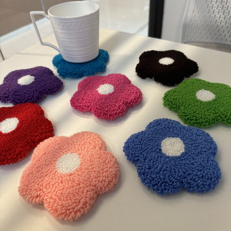 Cute Flower Pattern Punch Needle Coaster Handicraft Mug Rug Coasters for Promotional Gifts