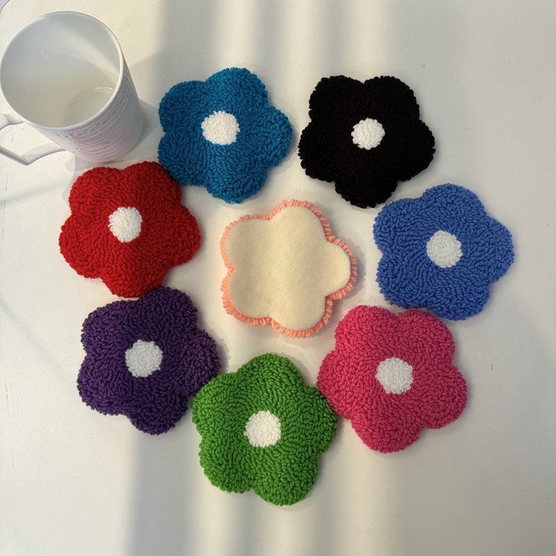 Cute Flower Pattern Punch Needle Coaster Handicraft Mug Rug Coasters for Promotional Gifts