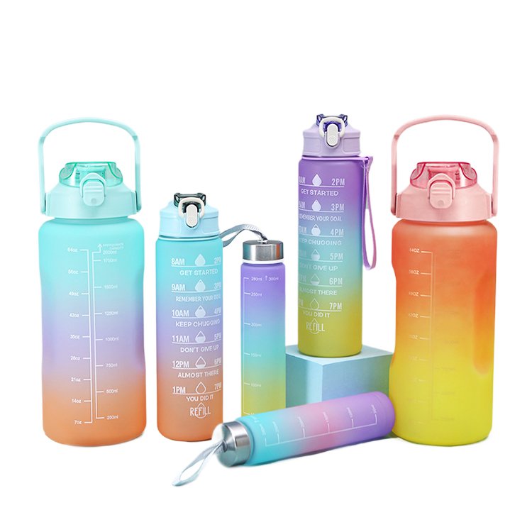 64oz Large capacity plastic BPA free 2 liter 2000ml 900ml 300ml time marker eco friendly water bottle with straw for family