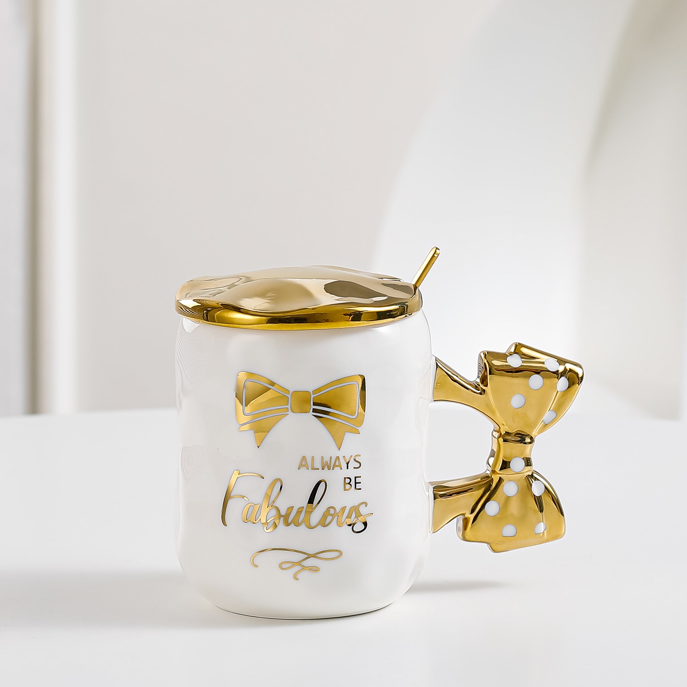 Nordic Modern Design Delicate Handle Ceramic Coffee Cup With Lid And Spoon Customizable Household Milk Mug Cup