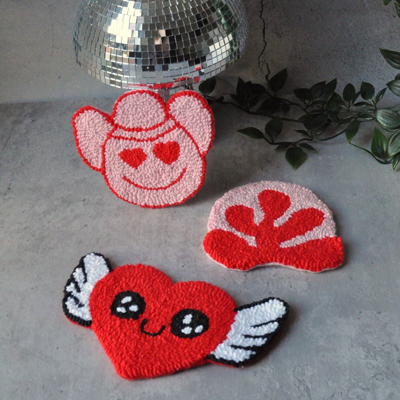 Custom Mug Rug Coasters Heart Shaped Handmade DIY Mini Coasters and Tufted Placemats