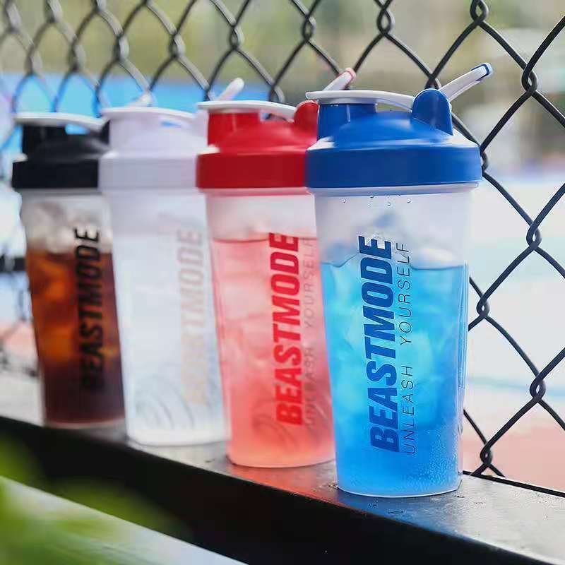 SJB131 Bpa Free Gym Protein Shaker Bottle Wholesale 600ml Portable Sport Water Cups With Mixer Plastic Sport Water Bottle