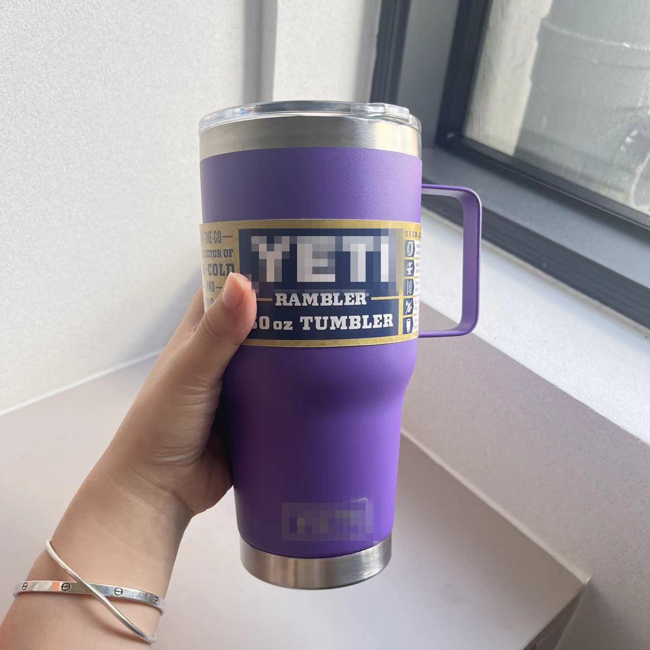 30oz Portable Outdoor Sports Vacuum Flask with Handle Yetis-Compatible Travel Kettle Pot for Water and Belly Flask Use