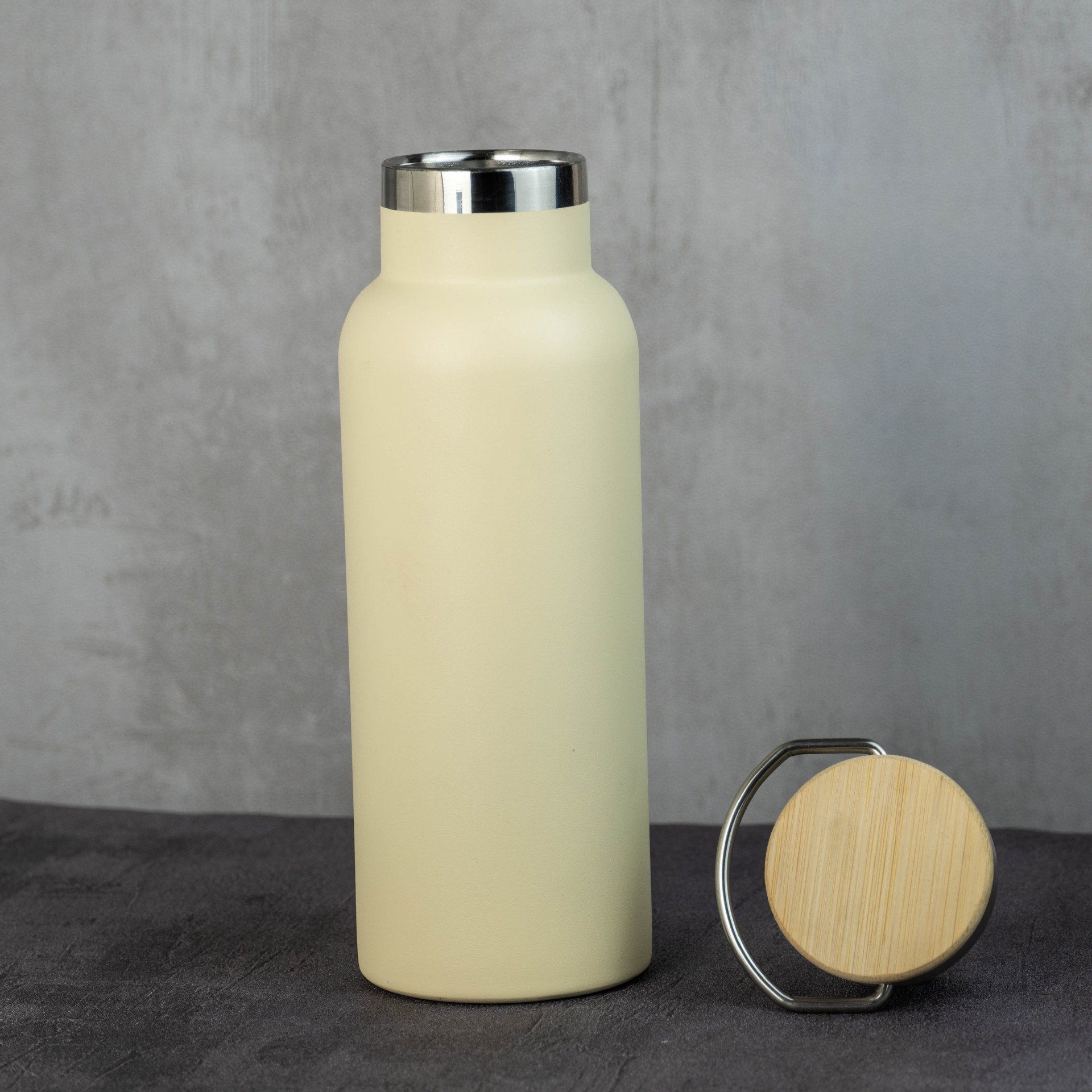 Wholesale stocked no minimum flask vacuum insulated stainless steel water bottle metal gym water bottle sport fitness bottle