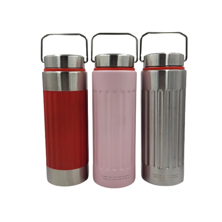 Insulated Sport Thermos Bottle 25oz Stainless Steel Water Bottle Travel Cup Double Wall Vacuum Flask Thermal Tumbler