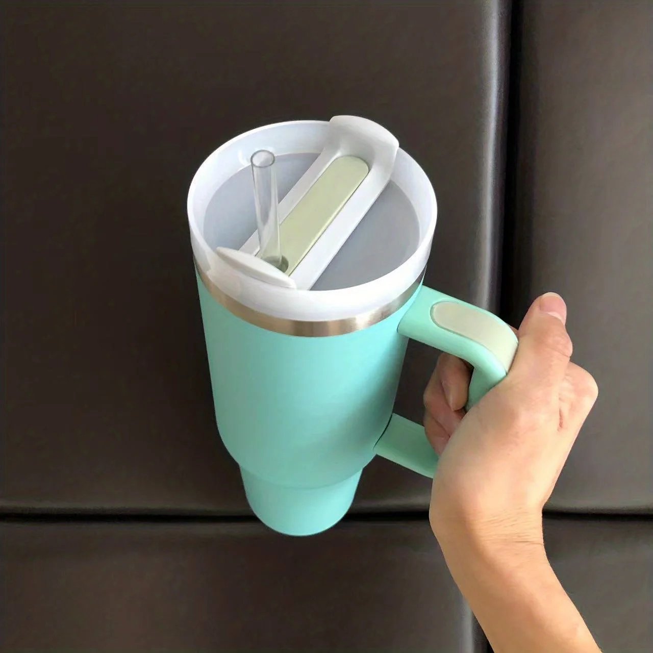 Lingyue New Arrival custom vacuum flask water bottles mug cup 40oz tumbler with handle And Straw