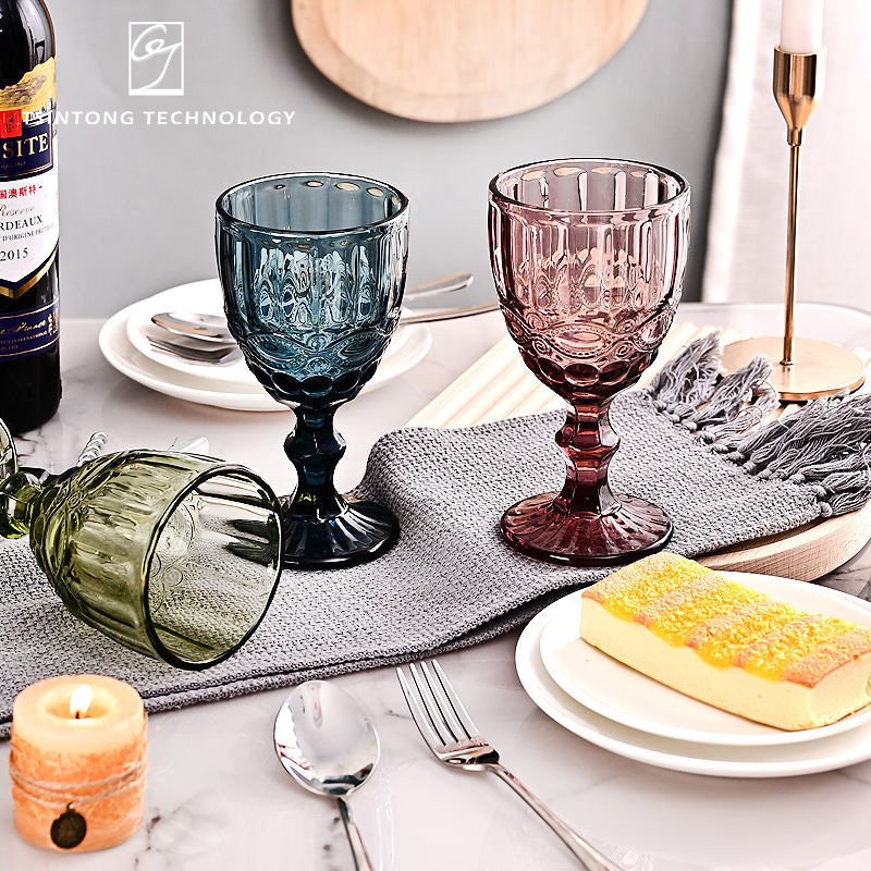 Hot Sale Colored Goblet 300ml 10oz Vintage Pattern Embossed Champagne Wine Blue Green Purple Gray Glass Cup Mug for Wedding