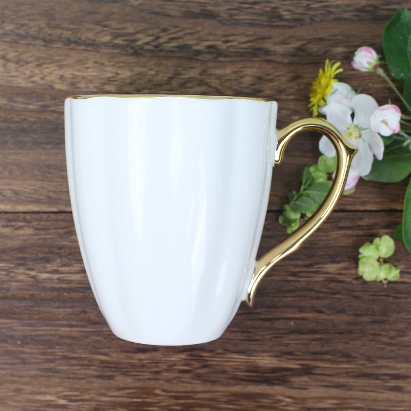 Creative Pumpkin Bone Ceramic Coffee Mug with Gold Rim from China Unique Design for Coffee Lovers