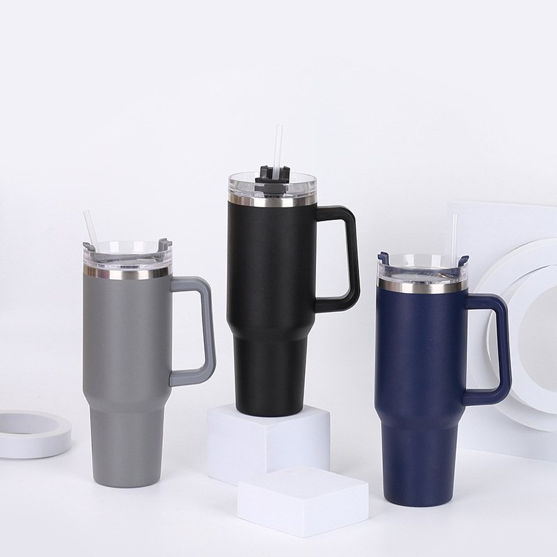 Vacuum Metal Stainless Travel mug 40oz Insulated Tumbler With Lids And Straw