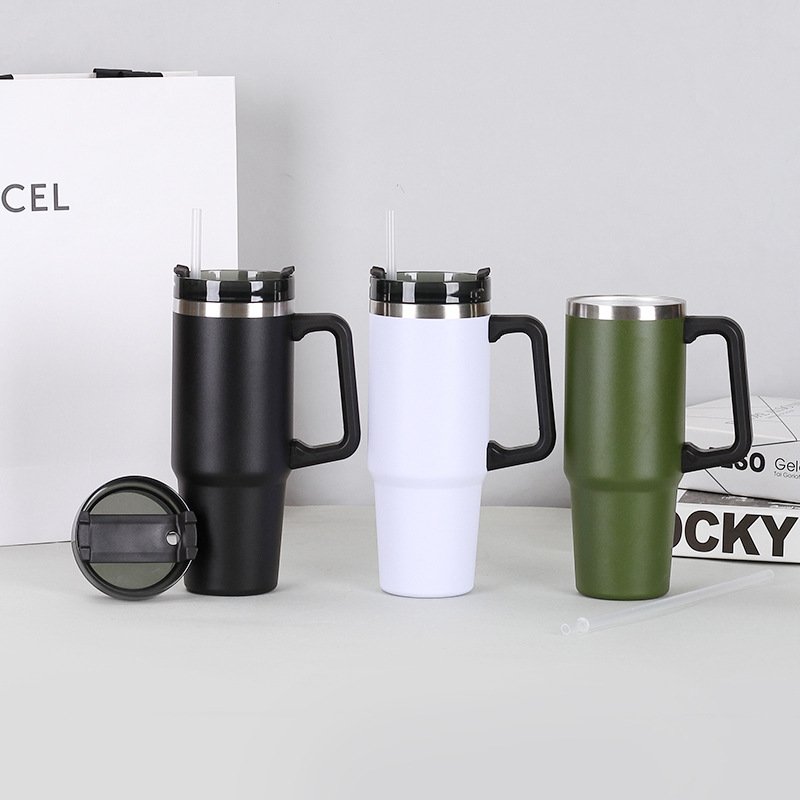 Vacuum Metal Stainless Travel mug 40oz Insulated Tumbler With Lids And Straw