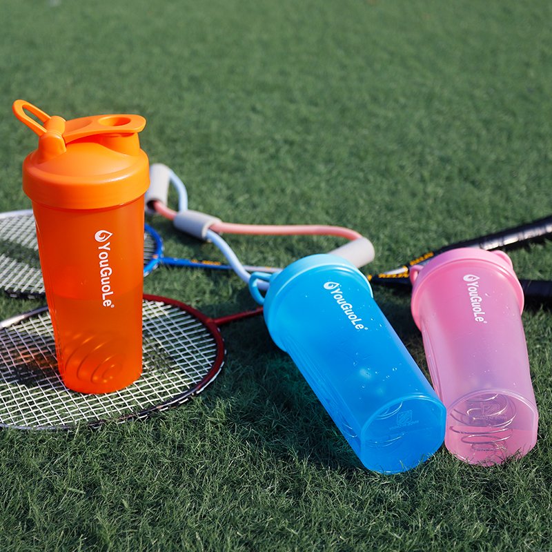 BPA Free Protein Shaker Bottle Gym 600ml Plastic Water Bottles Sports Water Bottle Custom Logo Shaker Flasche