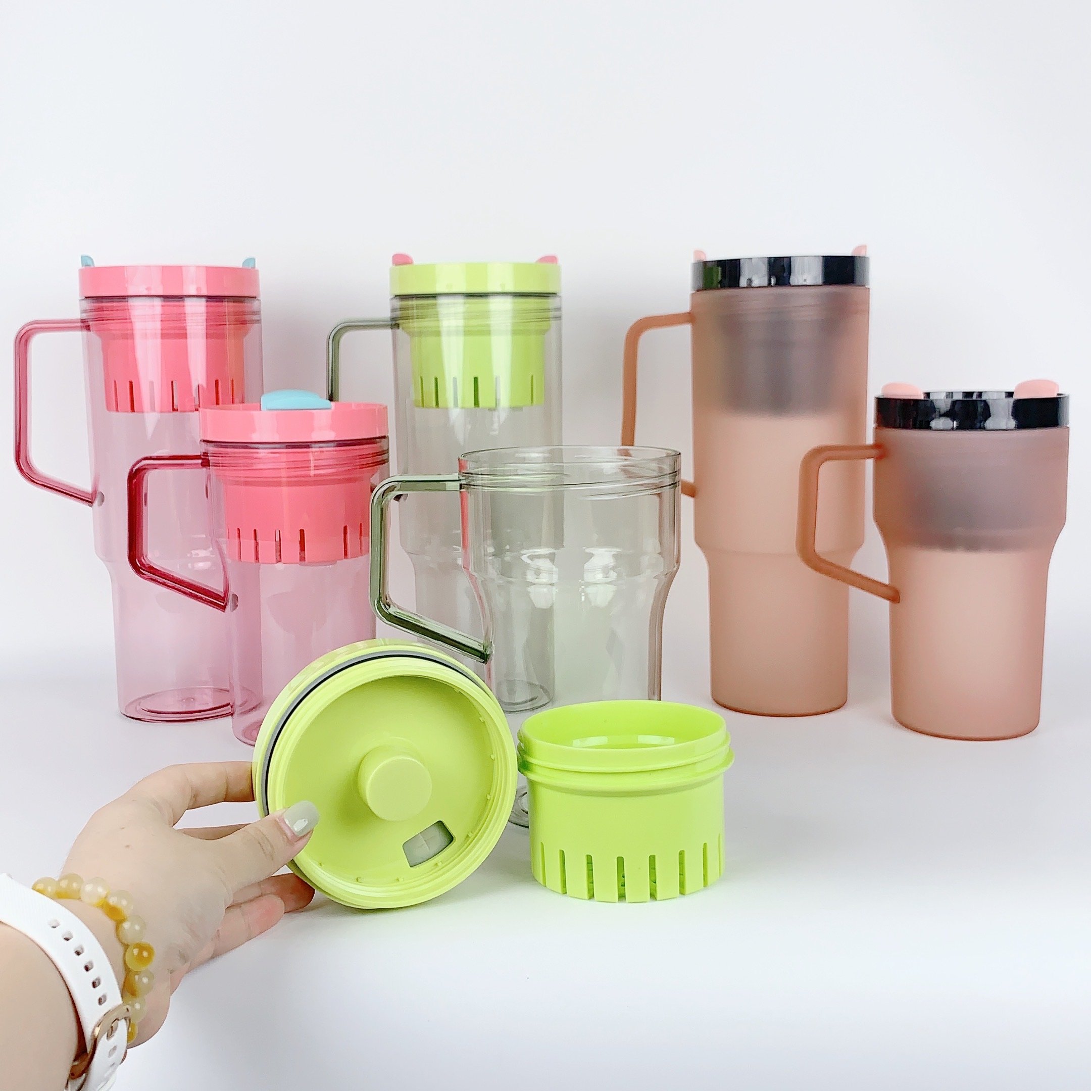 1200ml Plastic Reusable Tumbler Iced Coffee Travel Mug Thick Cold Cup With Lid and Straw for Smoothie Juice