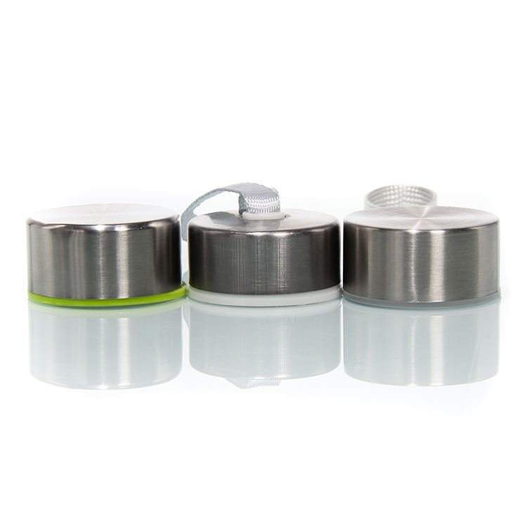 Wholesale 550ml eco-friendly bamboo lid silicone sleeve durable borosilicate glass water bottle