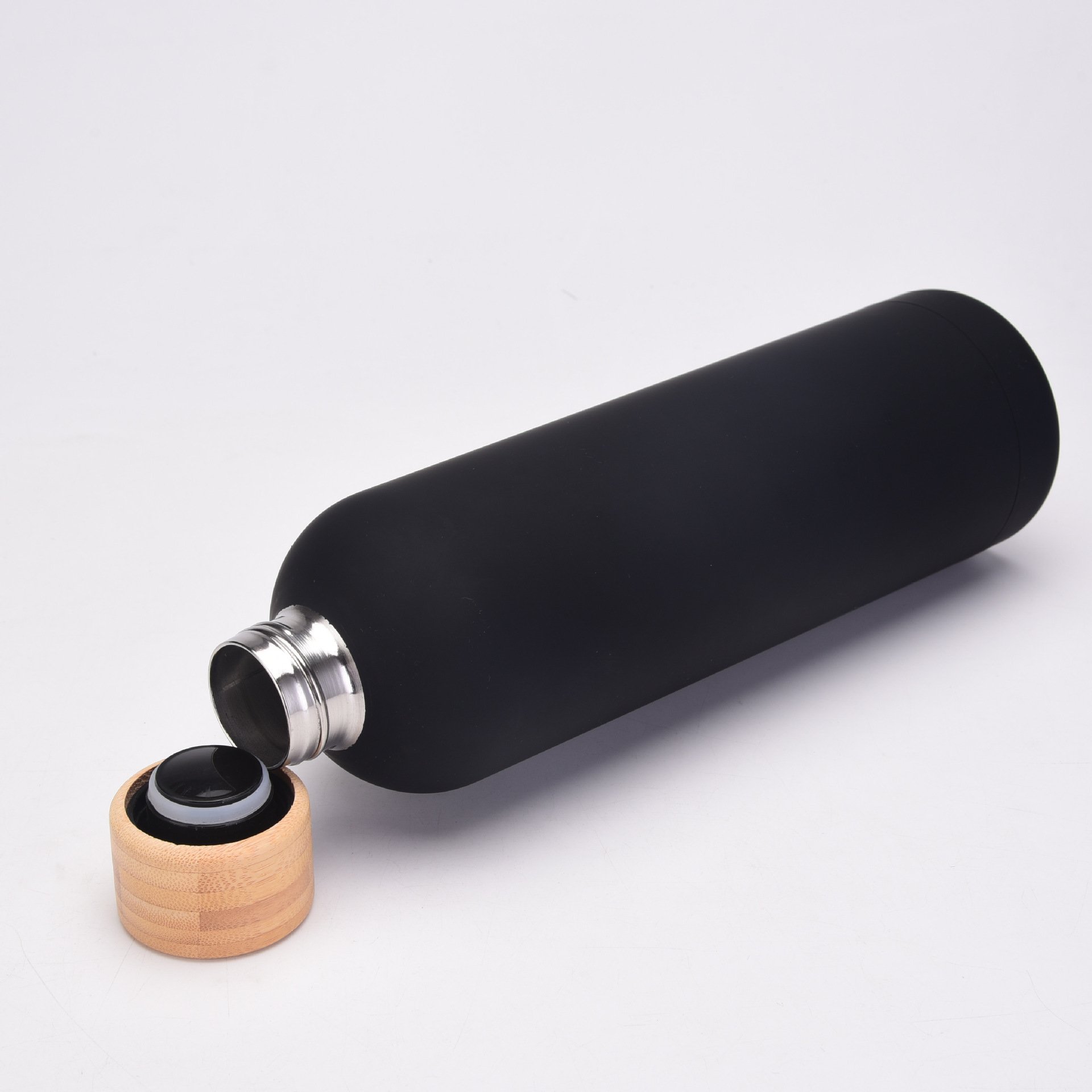 Best Sellers Stainless Steel Vacuum Flasks Thermos Bottle Insulated Water Bottles With Bamboo Lid