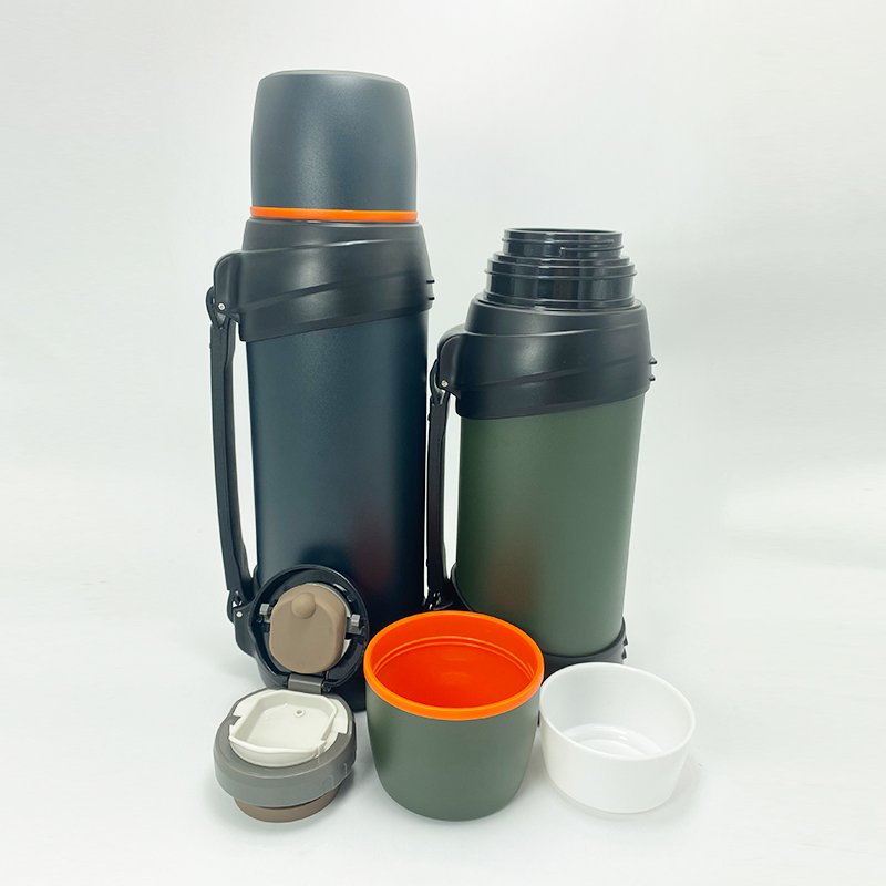 Outdoor large capacity hiking thermo flask double wall 18/8 stainless steel water bottle vacuum insulated flask 2l