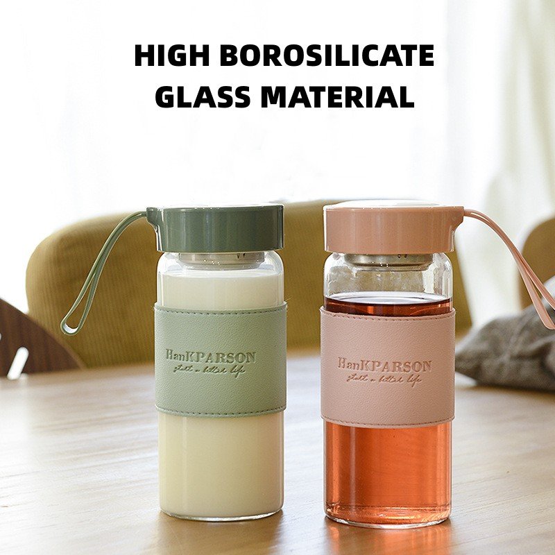 Simple Style Summer High Borosilicate Glass Water Cup Transparent Portable Water Bottle With Leather Cup Cover