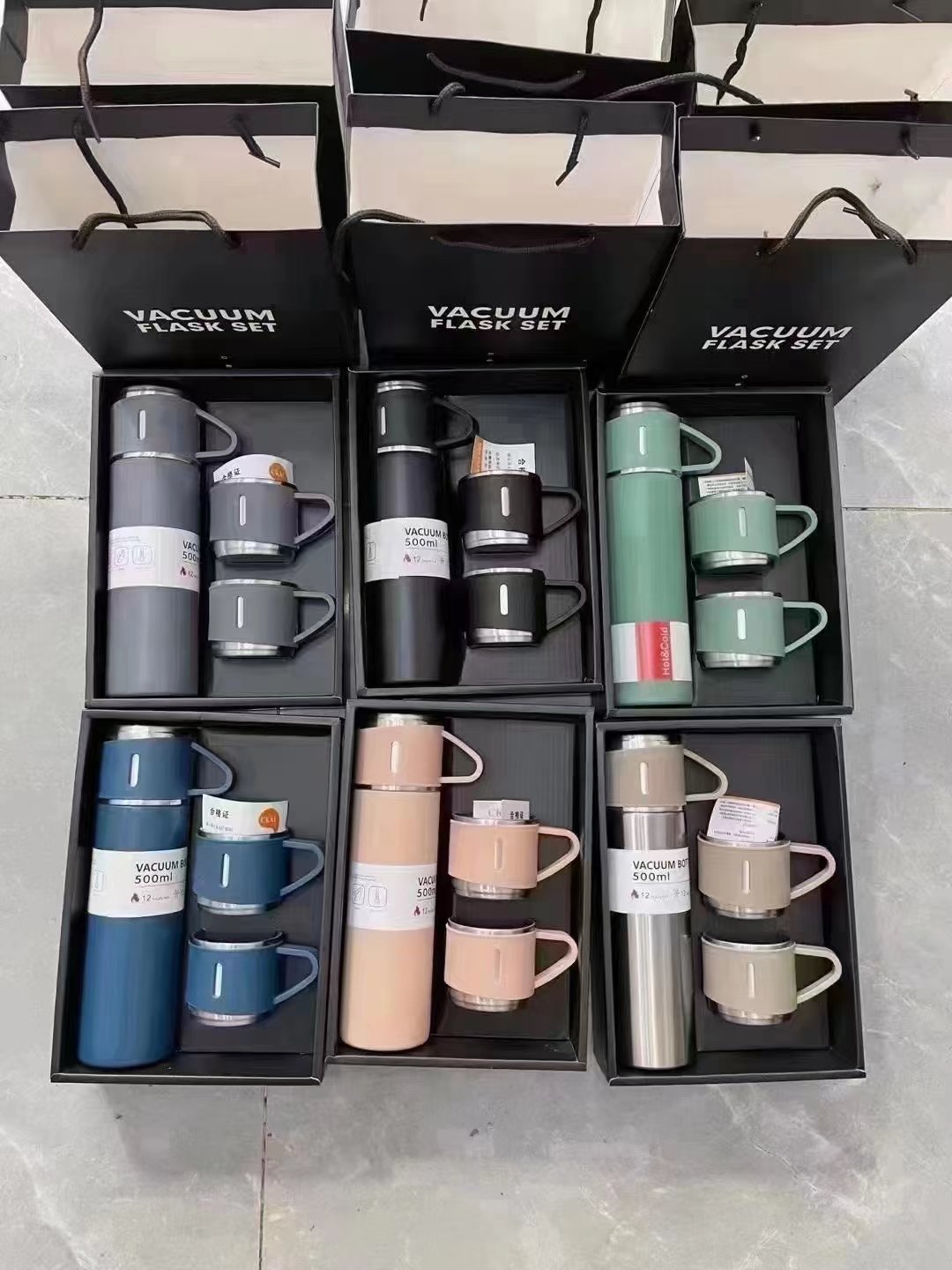 Vacuum Flask Gift Set Wholesale Low MOQ 500ml 17oz Business Stainless Steel Thermal Mug Gift Set with 3 lids