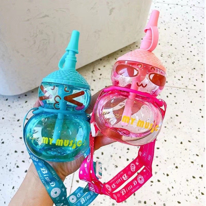 Creative gourd water cute cup children's straw cup personalized fall-resistant portable cup summer trend water bottle
