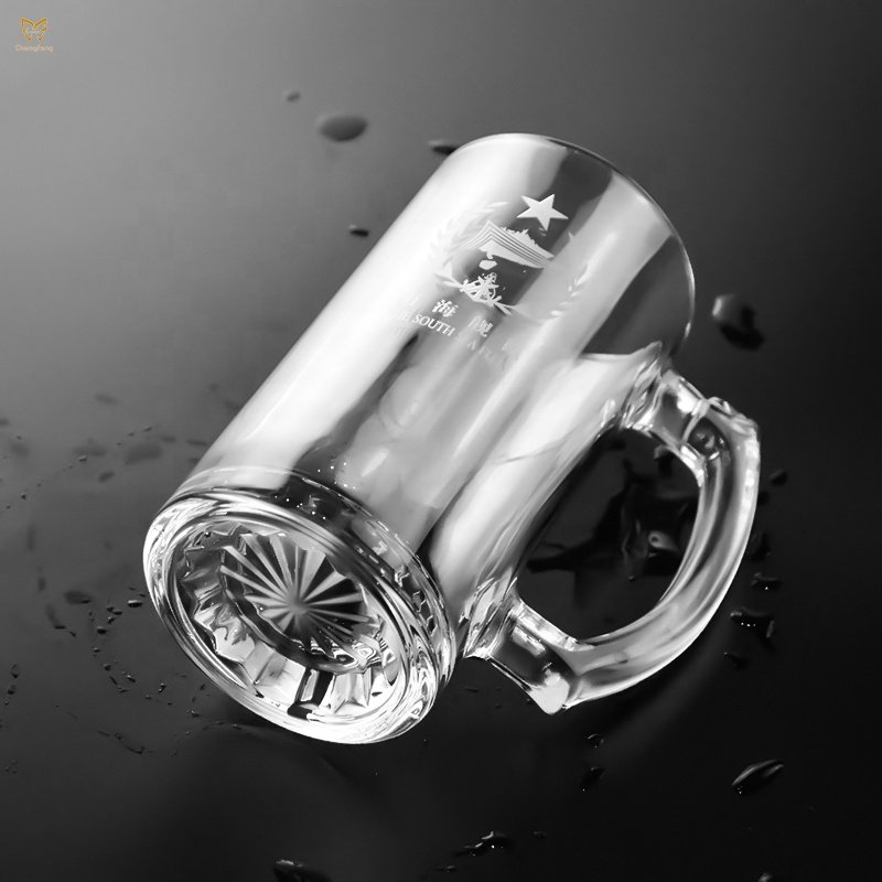 700ml OEM Customisable Classic Barware Beer Mug For Restaurant Beer Stein