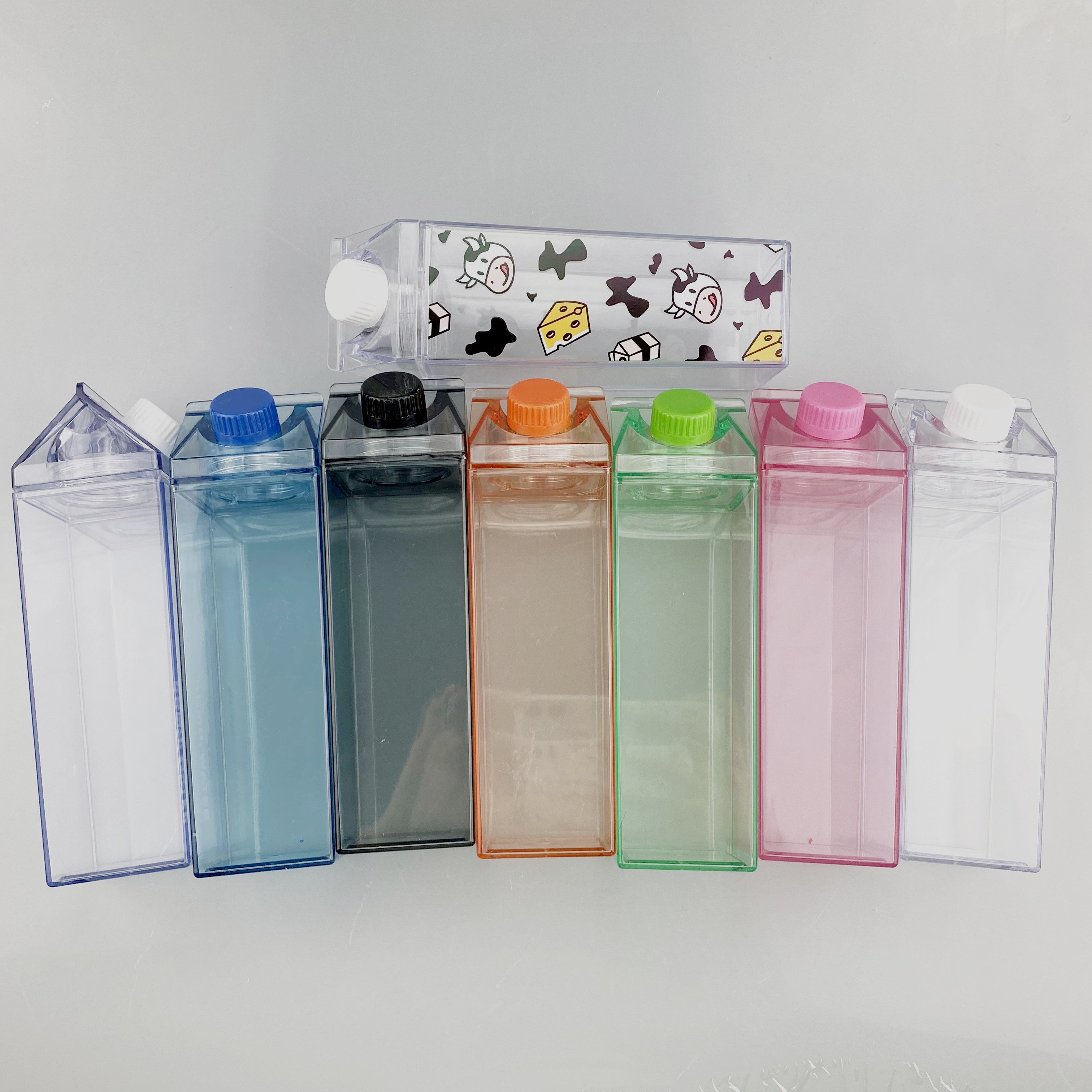 500ml 1000ml Double Wall Wholesale Inventory Milk Leak Proof Acrylic Plastic Water Cup Bottle Tumblers with Screw cove