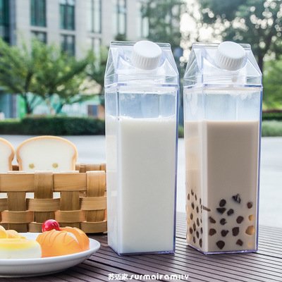 500ml 1000ml Double Wall Wholesale Inventory Milk Leak Proof Acrylic Plastic Water Cup Bottle Tumblers with Screw cove