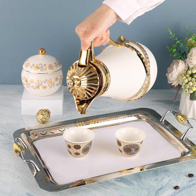 Triangle Shape 1.0 litre White Golden Coating x Decoration Metal Body Glass Insulation Vacuum Flask