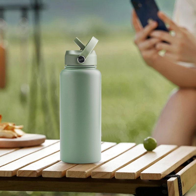 Eco-friendly 32oz modern design sports vacuum flasks 18oz stainless steel insulated thermal water bottle with straw
