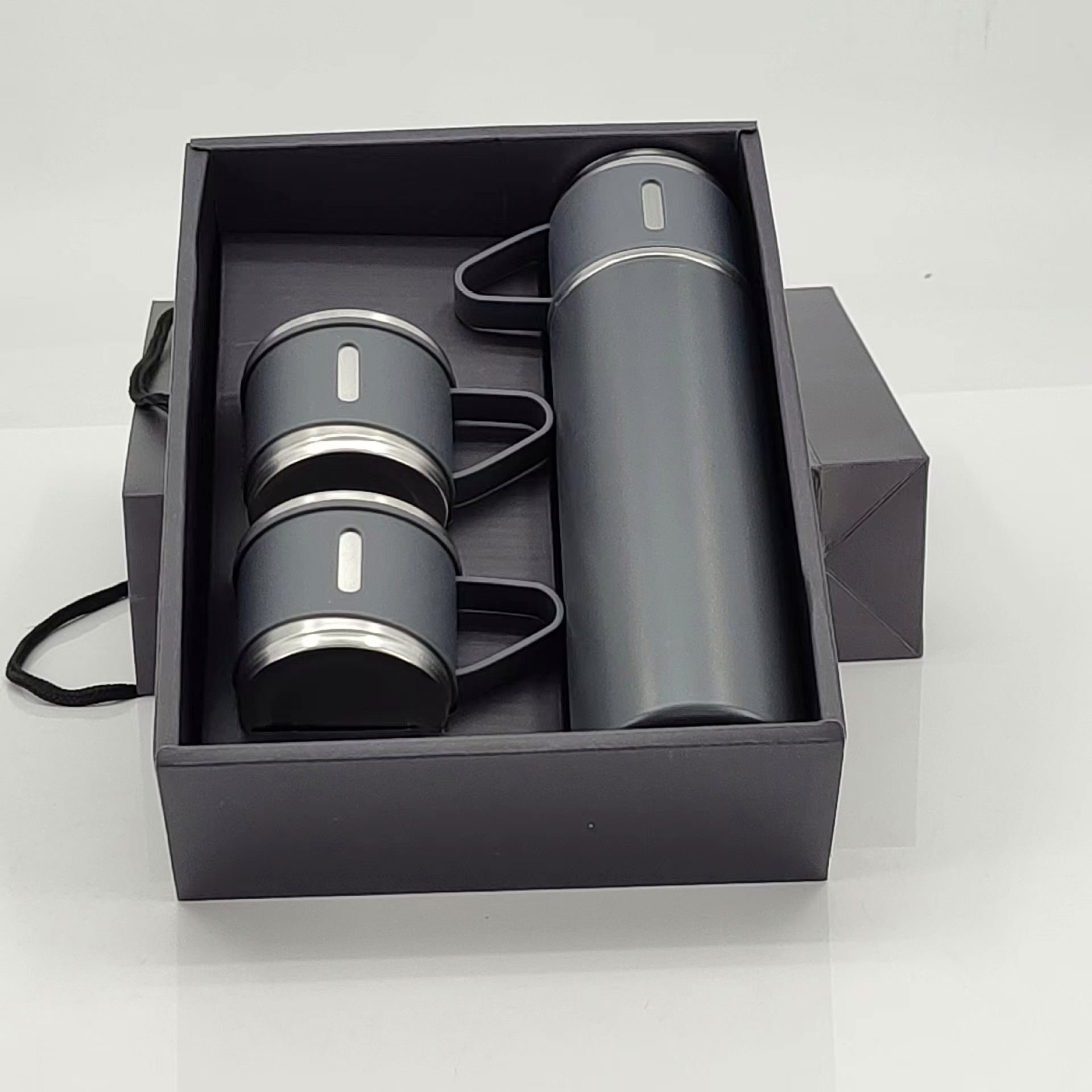 Custom logo luxury Corporate Business Gift box set drinkware set thermos Vacuum flask stainless steel water bottle with 2 cup