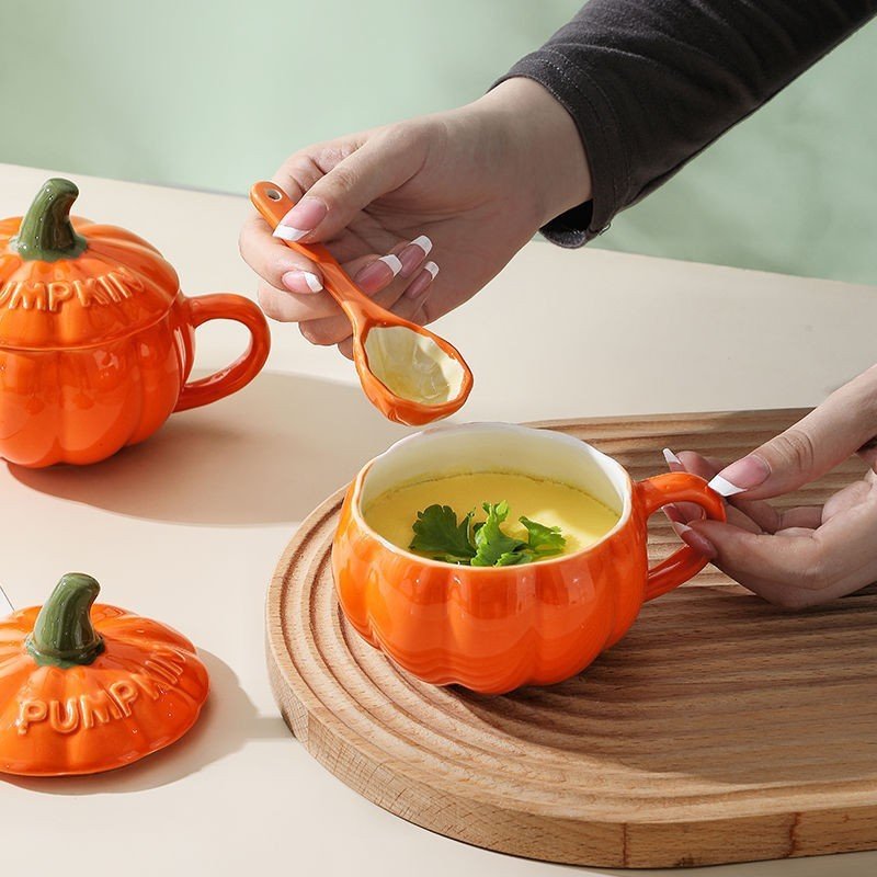 Halloween Accessories Pumpkin Creative Tableware Wholesale Milk Coffee Cup Breakfast Oatmeal Ceramic Mug With Spoon Lid