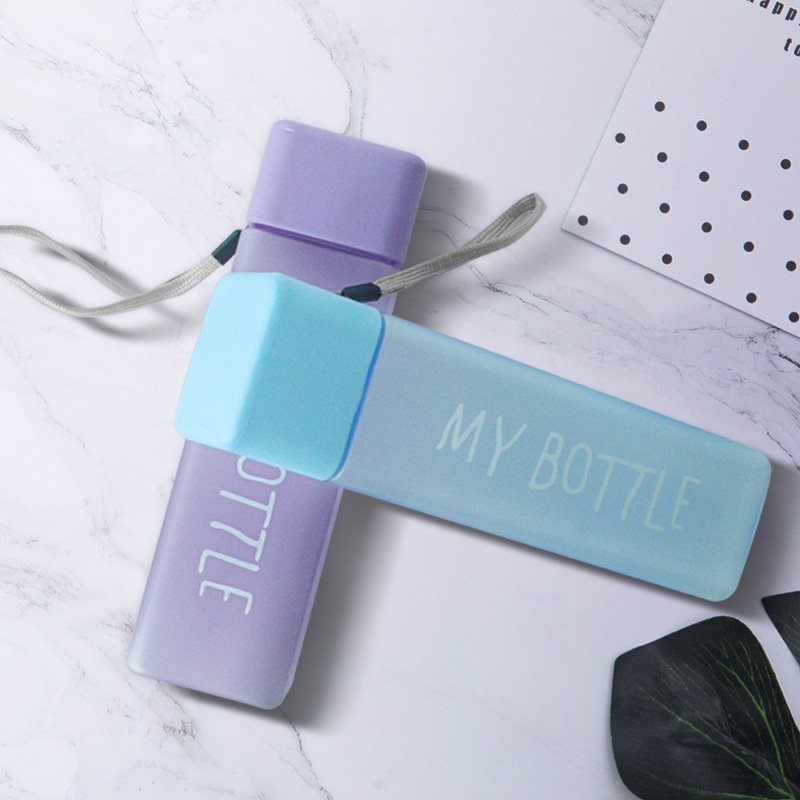Customized Transparent Bottle Juice Leak-proof Travel Water Bottle New Square Frosted Plastic Water Bottle With LOW MOQ