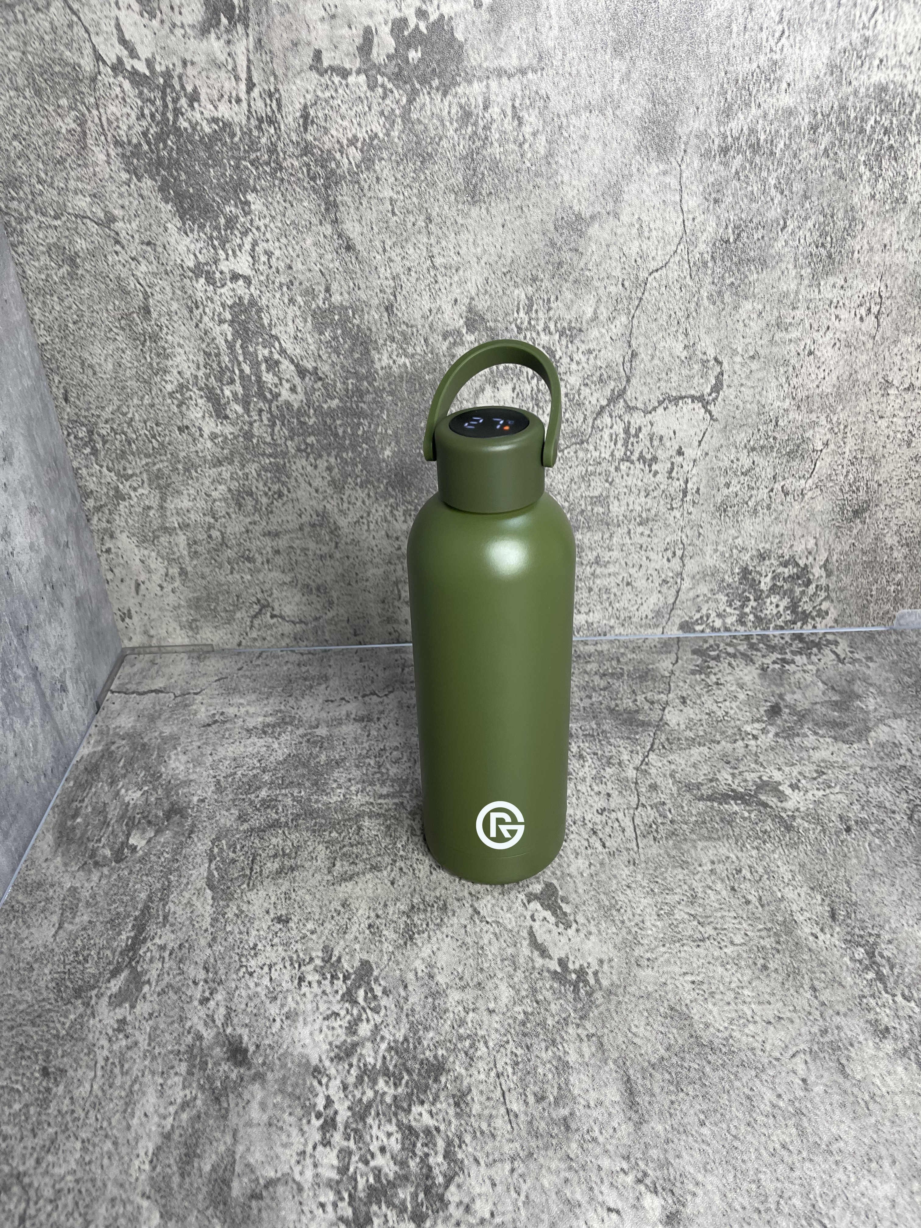Wholesale 2024 New Product Smart LED Temperature Display Handle Lid 500ml 750ml Double Wall Stainless Steel Travel Mugs