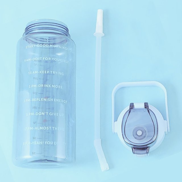 Wholesale 2L PC Plastic Water Bottles Reusable