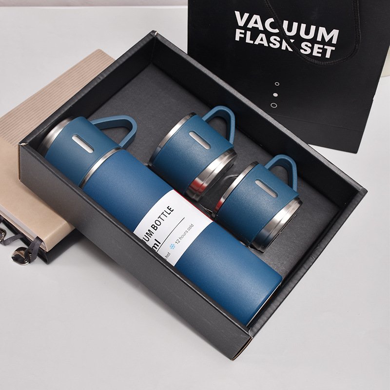 Insulated Water Bottle Vacuum Thermos Flask Set Stainless Steel with Handle for Men Women with 3 Cups Customized Logo Popular