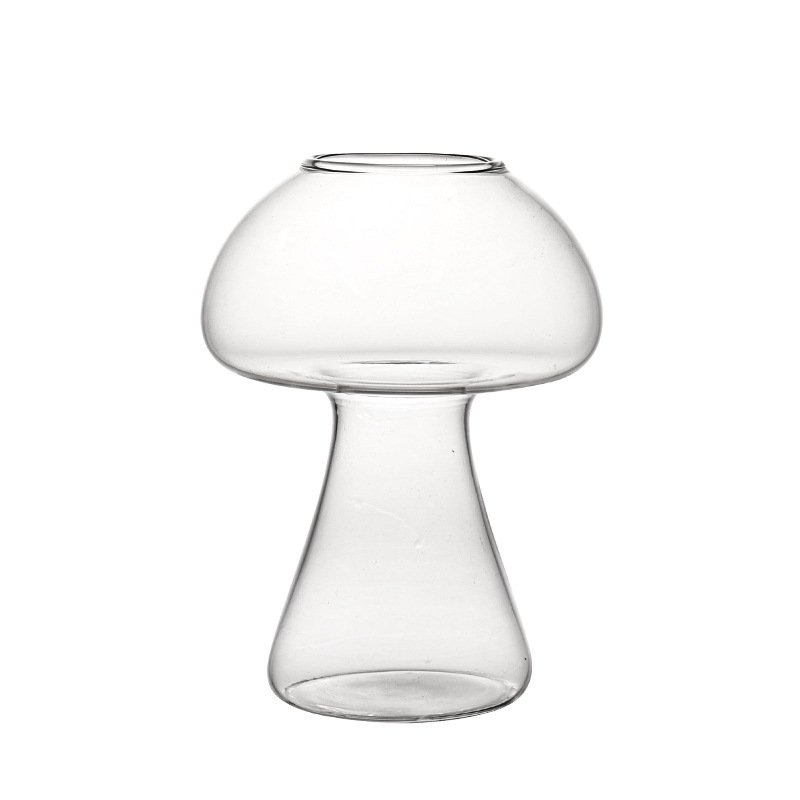 Glass mushroom wine glass cocktail cup Creative ktv bar exclusive net red juice drink cup Japanese mushroom creative beer mug