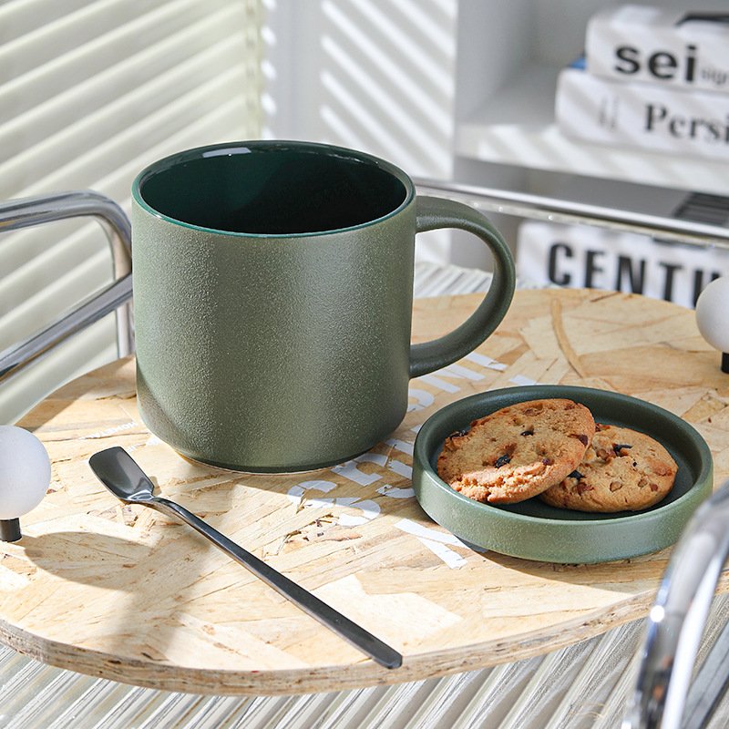 Nordic Modern Minimalist Ceramic Mug with Lid Creative Matte Glaze Coofe Hotel Restaurant Cup Set