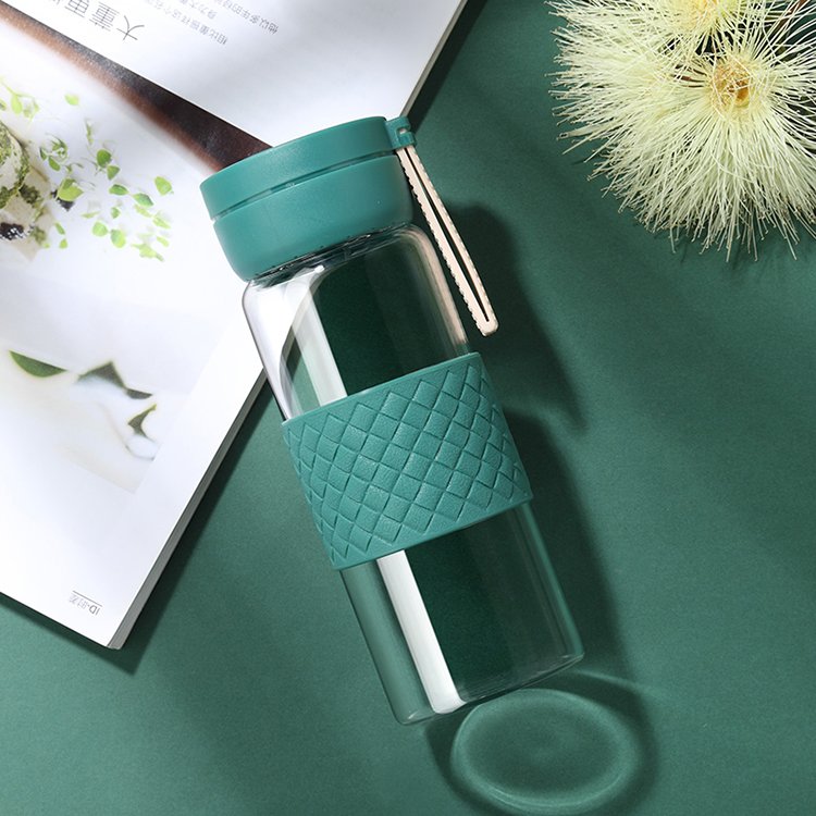 Glass Water Bottle 2022 With Silicone Sleeve 0606 420ML Eco BAP Free Portable Handle New Colorful Glass Water Bottle