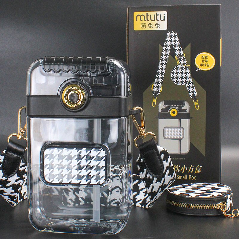 High Quality Drinking Portable Transparent Bpa Free Plastic Clear Square Water Bottle