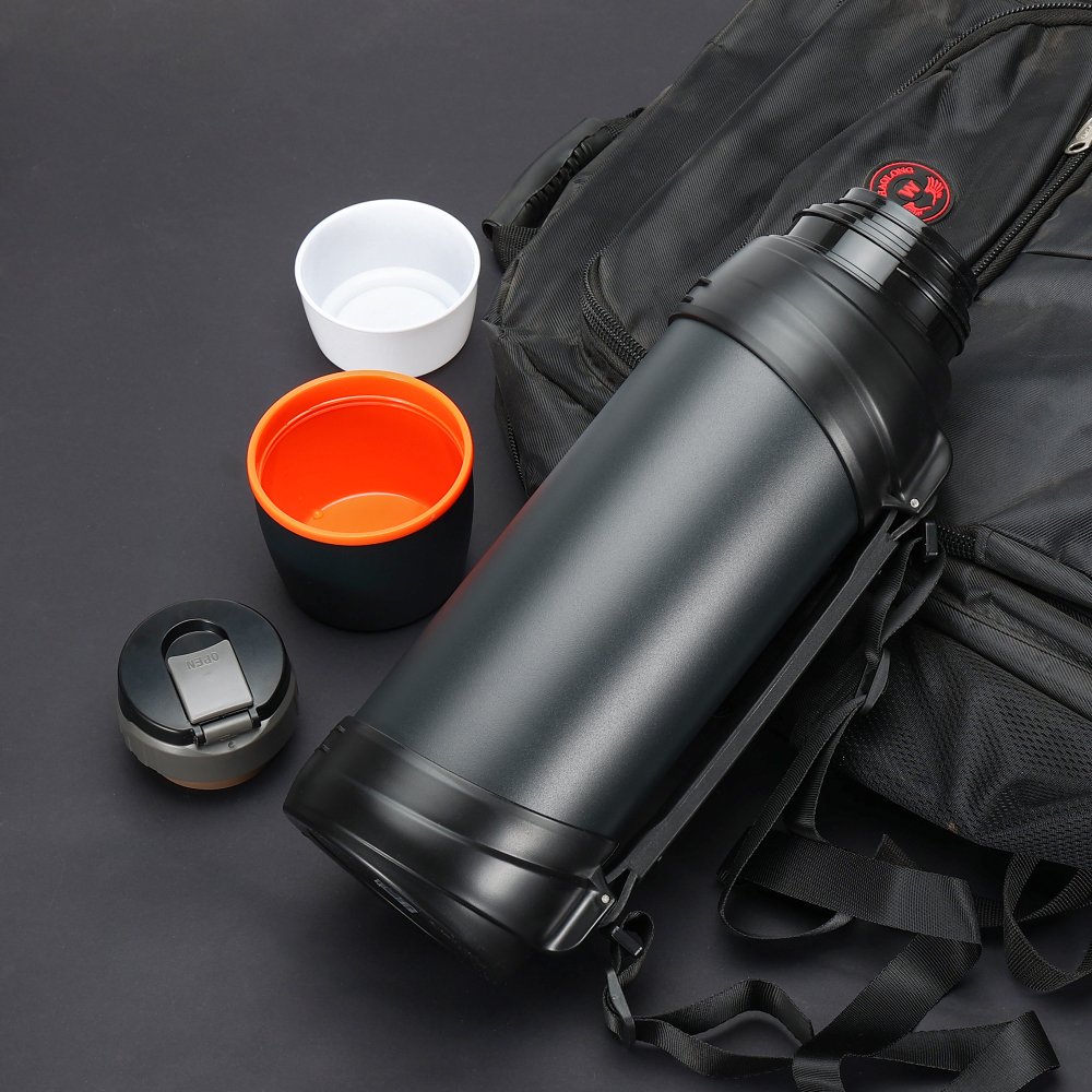 Large capacity 2000ml 2500ml travelling vacuum flask travel pot Water Bottles outdoor with handle