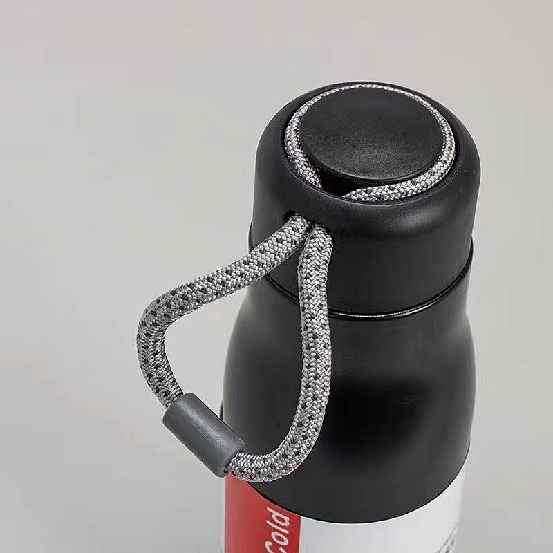 2024 factory best selling products stainless steel water bottle double wall vacuum flask sports water bottle with Rope