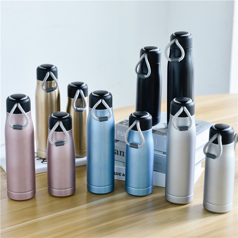 2024 factory best selling products stainless steel water bottle double wall vacuum flask sports water bottle with Rope