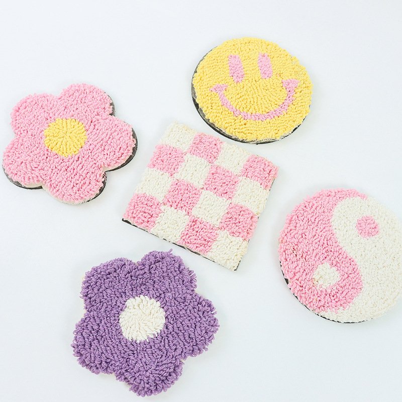 High Quality Punch Needle Handmade Drink Tufted Mini Custom Mug Rug Coasters